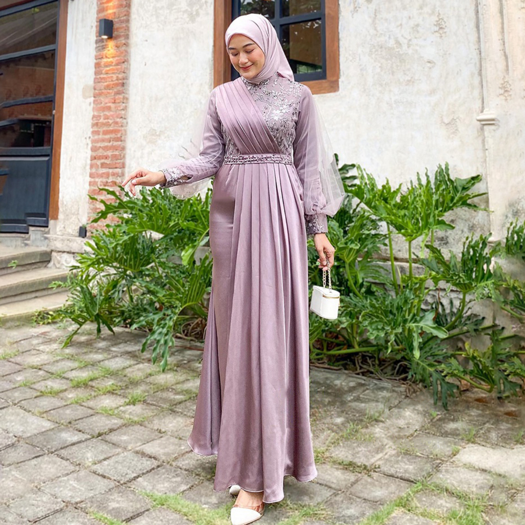 Adeva Brocade DRESS Combination Of MUSLIM Women's FASHION Brocade Robe ...