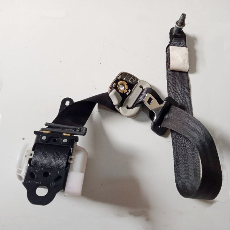HITAM Seat belt safety belt Innova Fortuner Hilux Front seat belt Black
