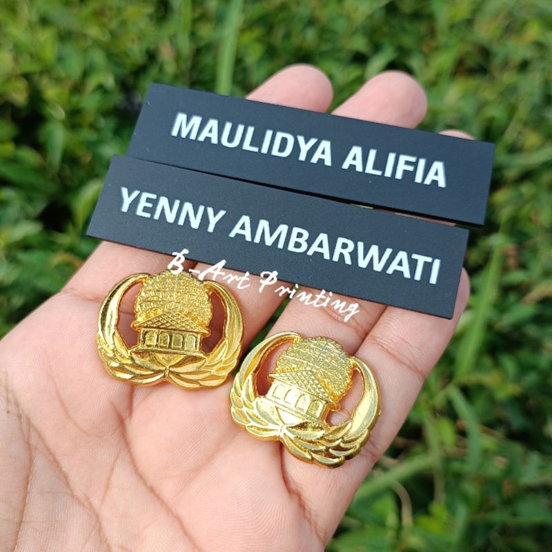 Package Name Tag Doff Engraved And Pin Buttonscarves Import Name Chest Nameplate Shopee Malaysia