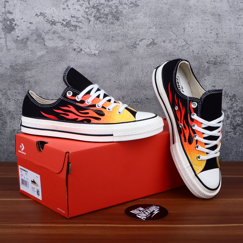 Converse archive print on sale flame