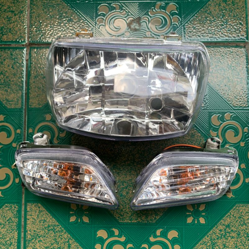 Honda Legend Front Reflector 2 Front Turn Signal set honda Legend 2