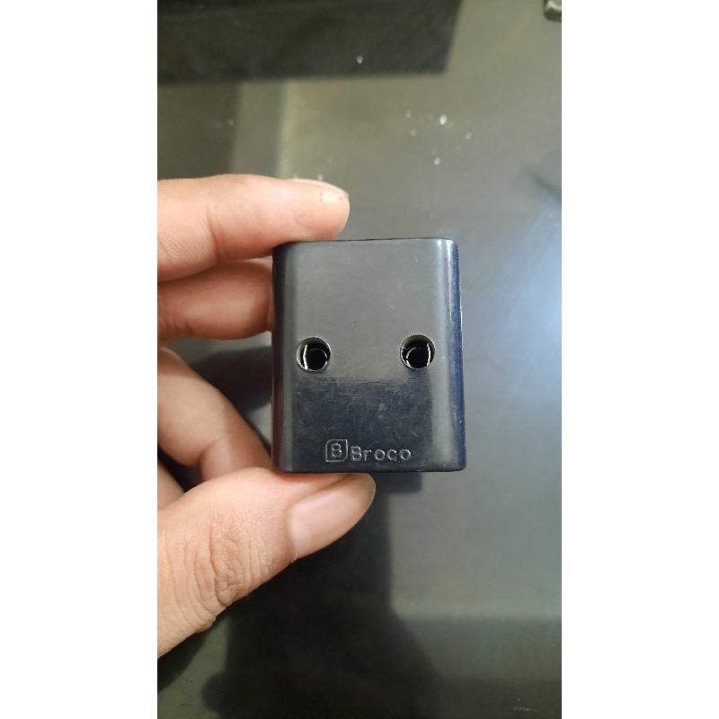 HITAM Black Broco Plug 3 Hole Multi Plug Original SNI | Shopee Malaysia