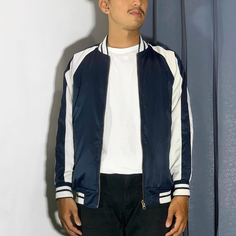 Uniqlo Varsity jacket Basic Original Shopee Malaysia