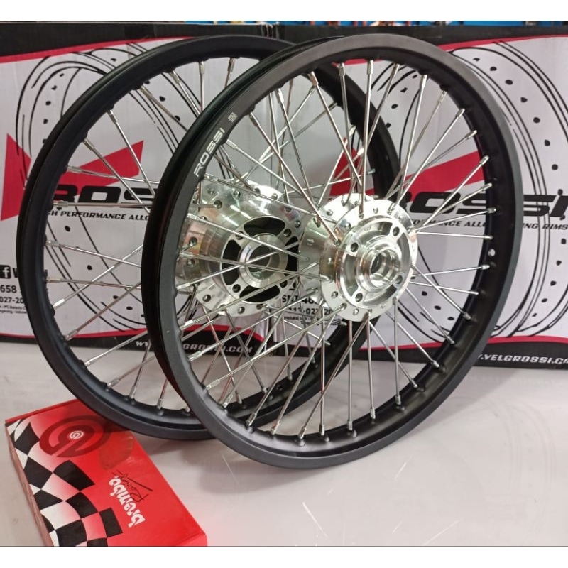 HONDA SUPRA X 125 DOUBLE DISC MOTORCYCLE WHEELS/PAIR COMPLETE V ROSSI ...