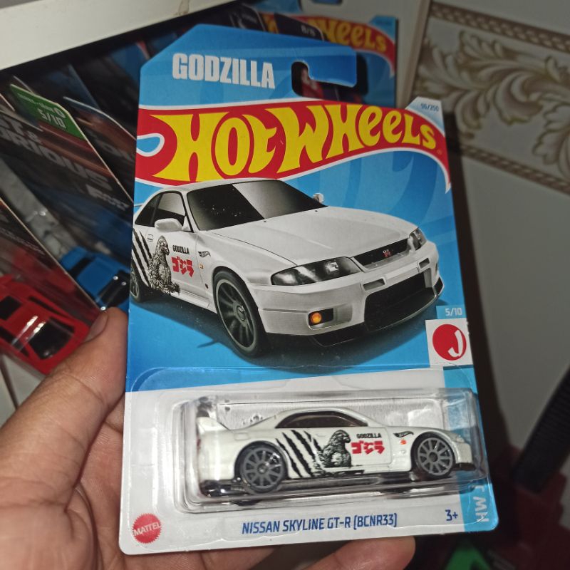 Hot Wheels Nissan R33 Godzila 2024 | Shopee Malaysia