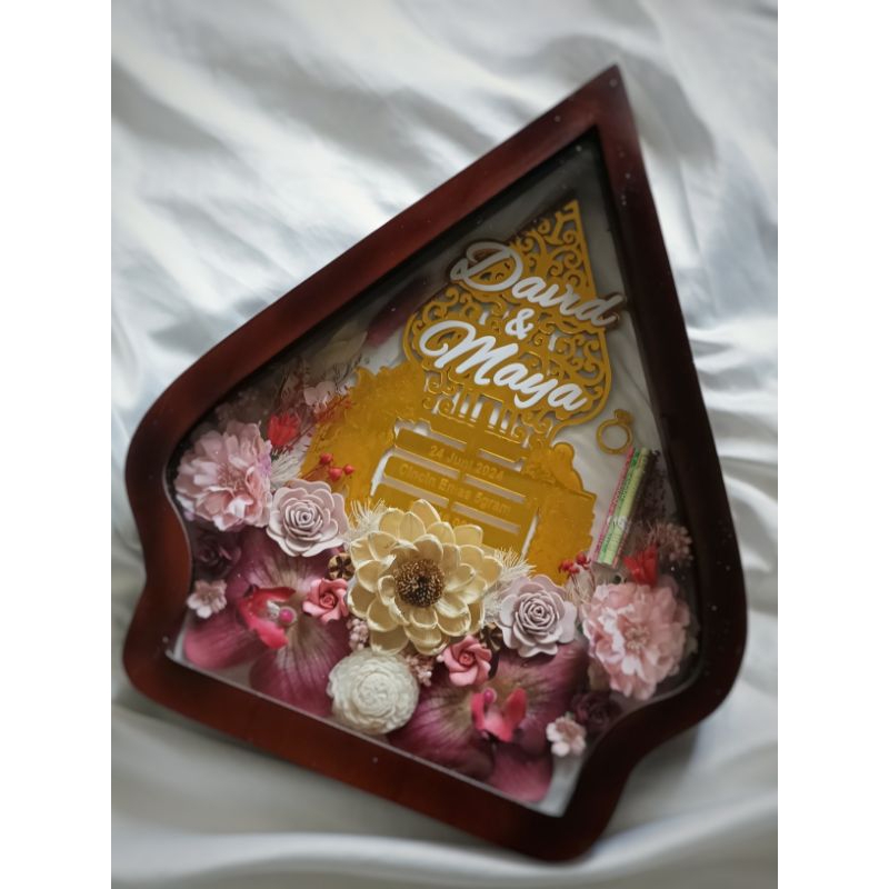 Puppet FRAME| Frame Only| 30x40 | Dutch Teak Dowry frame | Shopee Malaysia