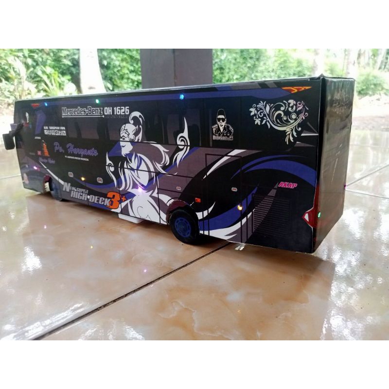 Miniature bus full Lights | Shopee Malaysia
