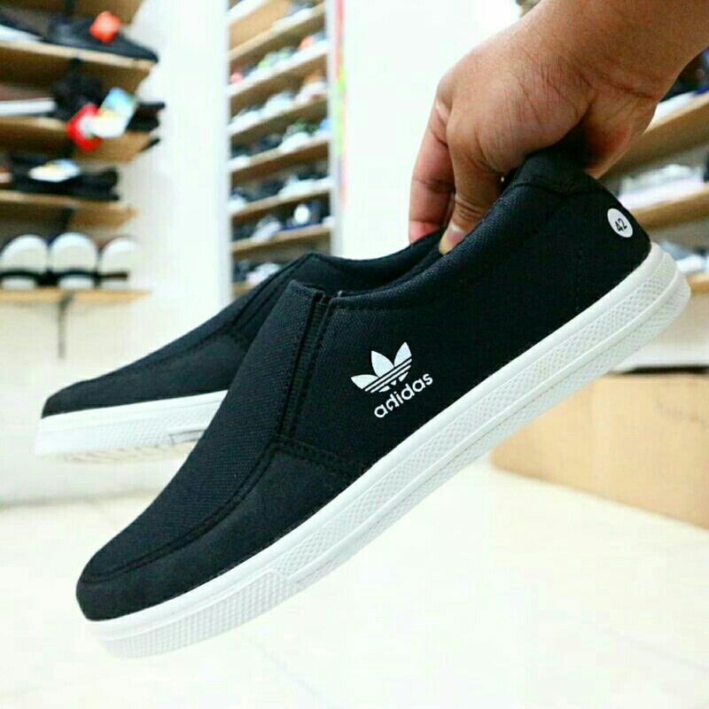 Adidas canvas slip on shoes best sale