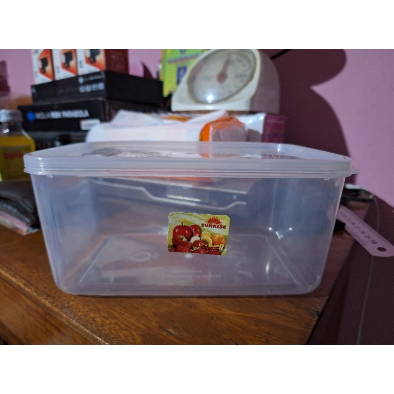 Square Container Where Rice Eat Food In The Refrigerator Etc 1800ml ...