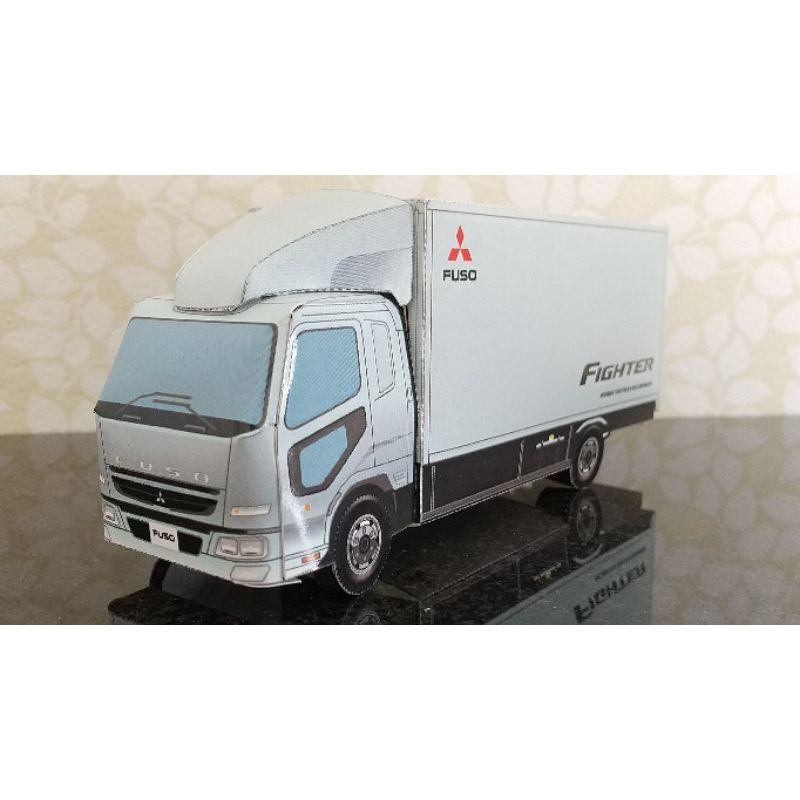 Mitsubishi fuso Truck papercraft Pattern Sheet 64 Scale (OPAa24