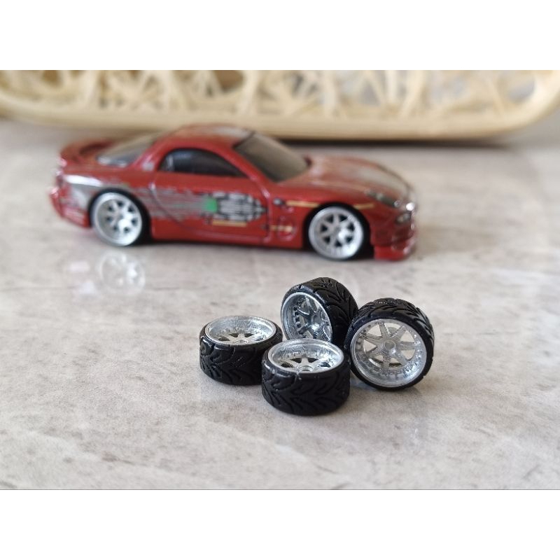 Custom diecast wheels online