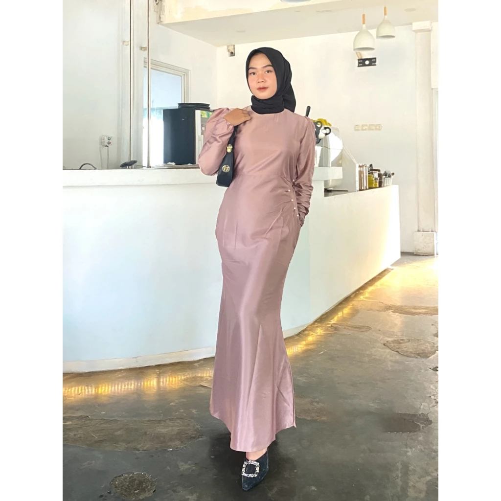 Elora Dress Satin Silk Premium Premium Fashion Clothes For Women Graduation  Invitation Couple Muslimah Gamis Lebaran Bridesmaid Wedding Party Slim Body  Fit Contemporary Mermaid Mermaid Latest | Shopee Malaysia