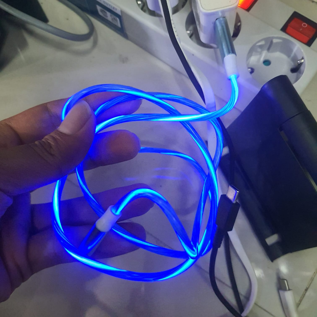Color on led charger cable lights up Usb to L Usb to L charging cable ...