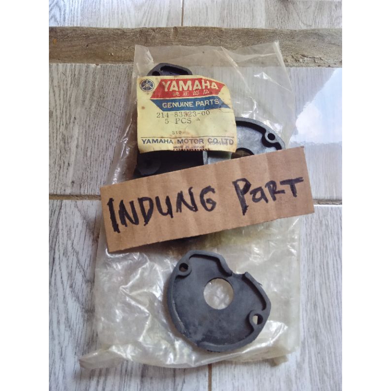 Rubber damper Retainer spidometer And rpm yamaha L2s rs100 rx100 rx125 ...