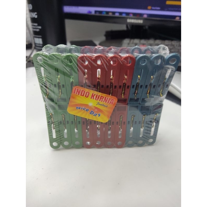 GANTUNGAN Clothes Hanger Clothespins/ Clothesline Clips 1 Small Pack