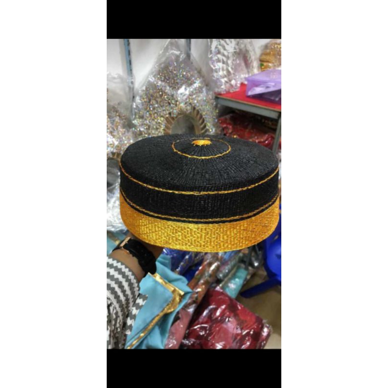 Songkok recca, Bugis hat, men's crown, traditional Bugis songkok ...