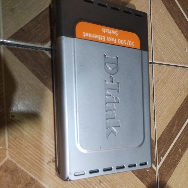 Switch hub D-Link DES-1008D 8Port | Shopee Malaysia