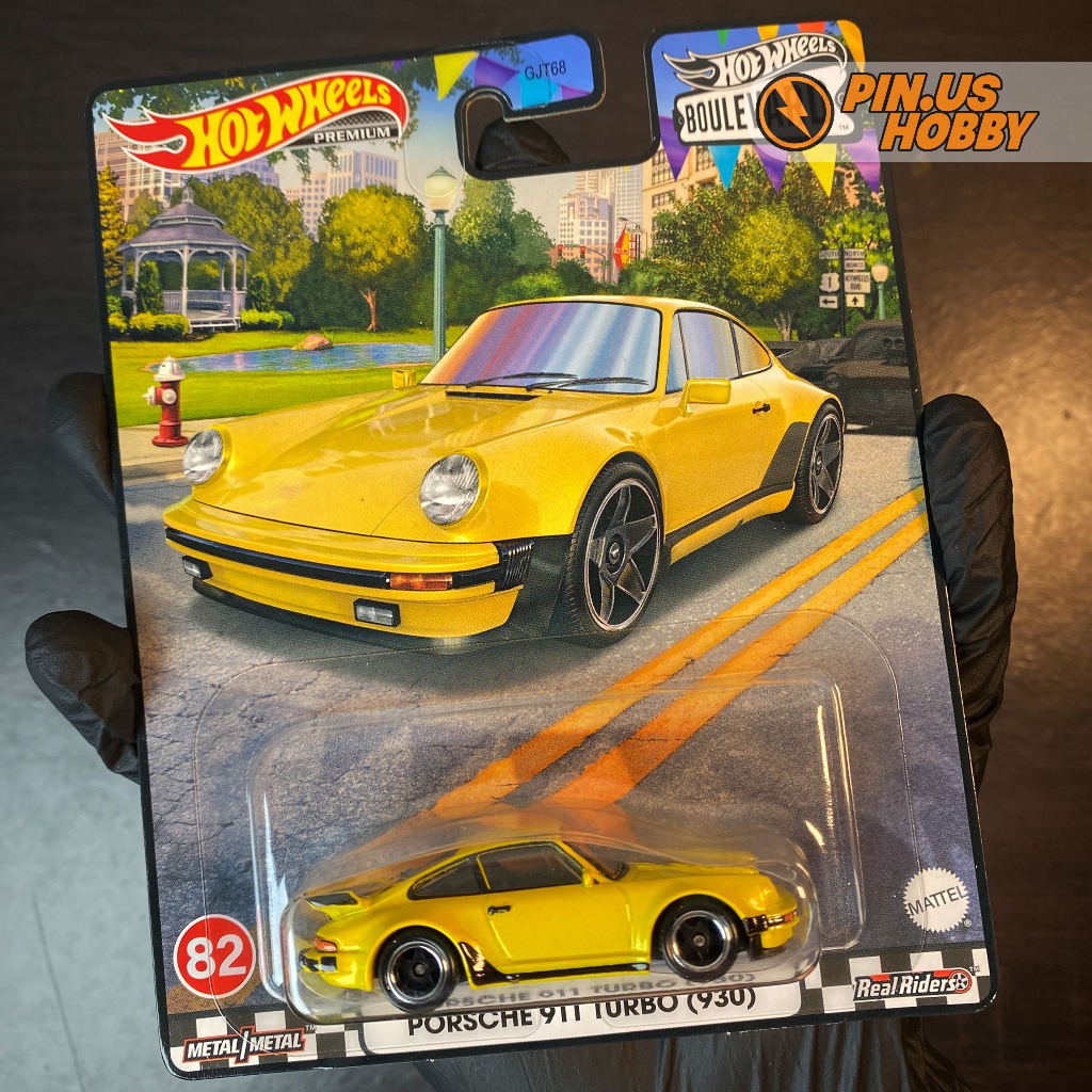 Hot WHEELS PORSCHE 911 TURBO 930 BOULEVARD ORIGINAL HOT WHEELS by MATTEL, DIECAST 164 HOTWHEELS
