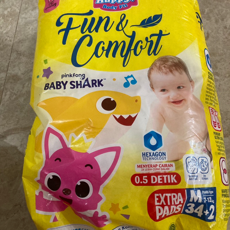 Newborn baby Diapers Adhesive Unit model Happy Shark Pants baby Toddler ...