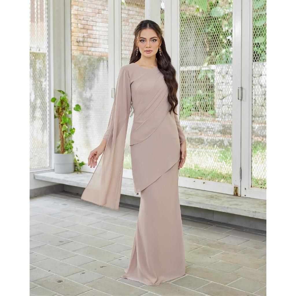bridesmaid dresses peacock colors Zapaka Women A-Line Long Bridesmaid Dress Dark Peacock Green Scoop Neck Chiffon Wedding Party Dress, Dark Peacock Green / US10 main image 1