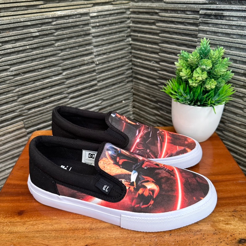 Dc X Starwars Manual Slip On Shoes Shopee Malaysia