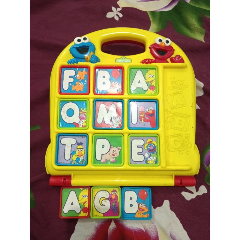 Sesame Street ABC Desk Preloved | Shopee Malaysia