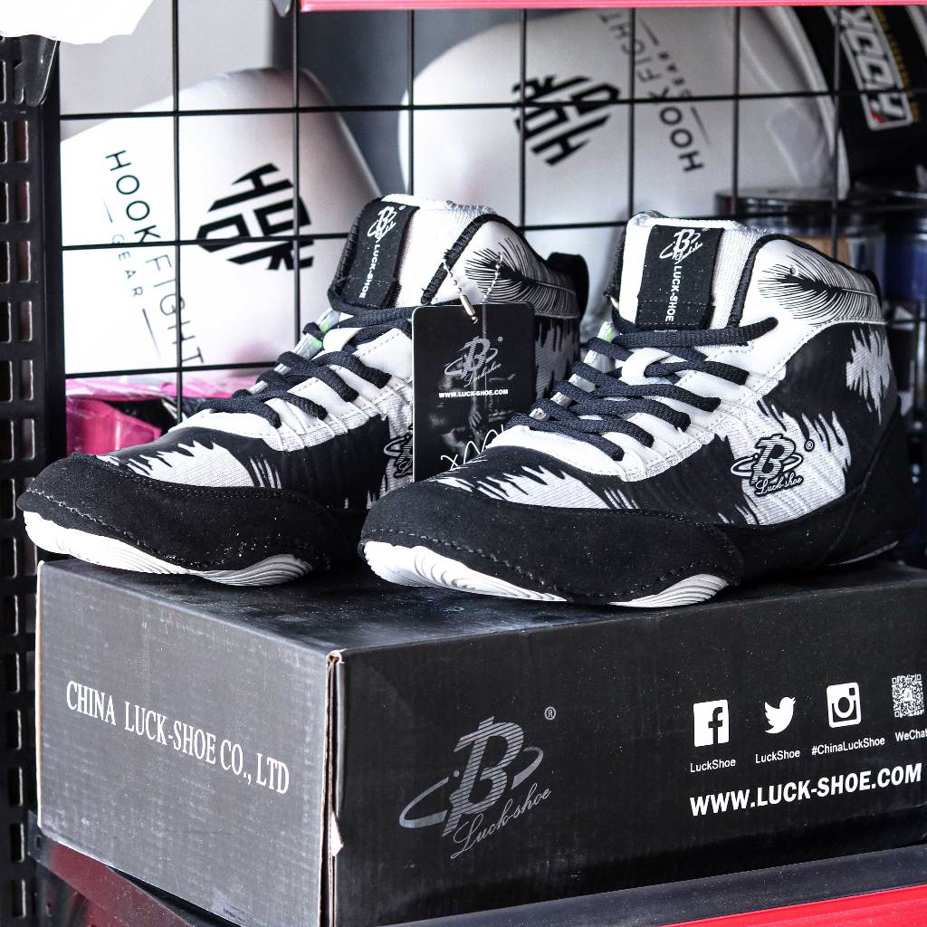 Spyder wrestling shoes store