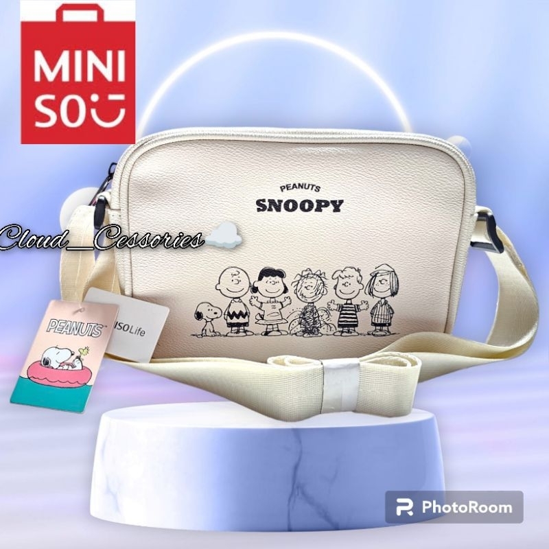 miniso X PEANUTS SNOOPY SUMMER TRAVEL COLLECTION CROSSBODY BAG | Shopee ...