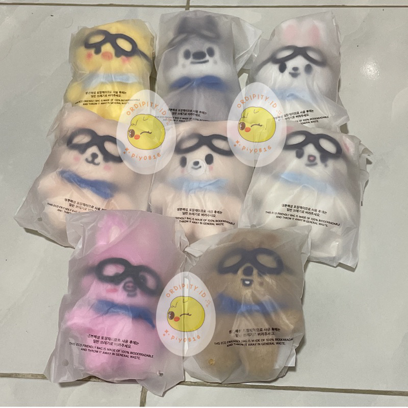 Ready PLUSH MINI DOLL+PHOTOCARD POB BENEFIT PILOT MERCH MD STRAY KIDS ...