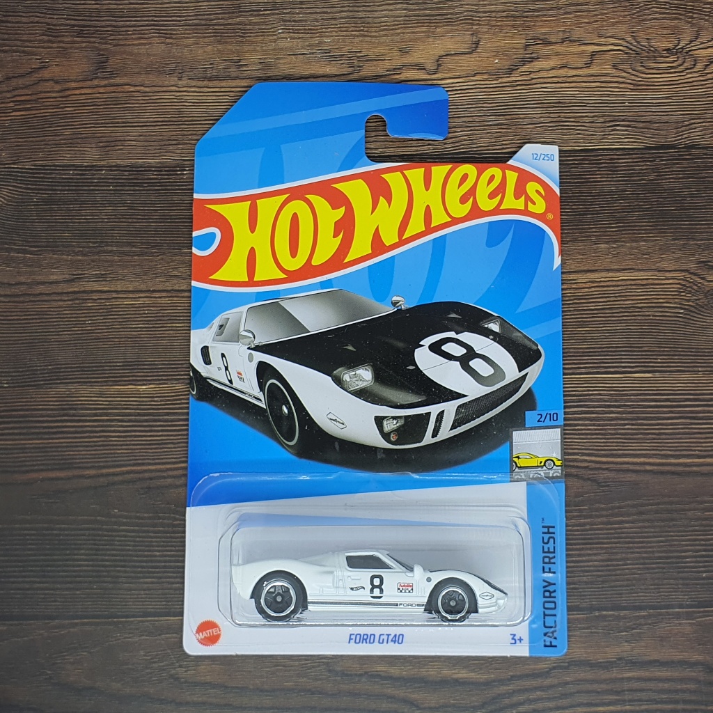 PUTIH HITAM Hot Wheels Ford GT40 White Black 8 Factory Fresh Miniature ...