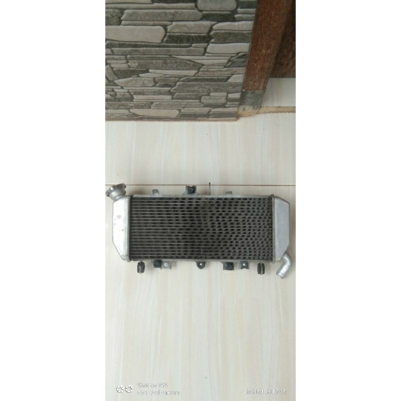 Original honda cbr250rr radiator | Shopee Malaysia