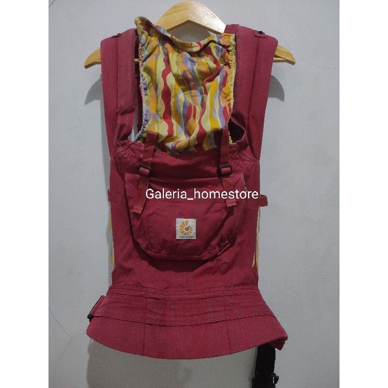 Ergobaby original red best sale