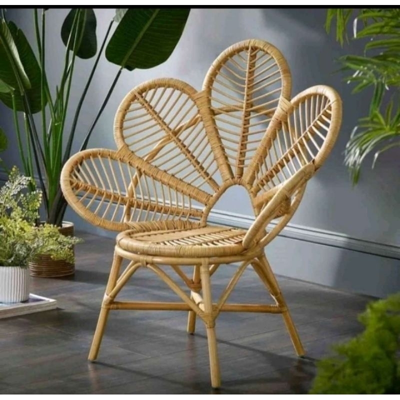 Rattan discount chair flower