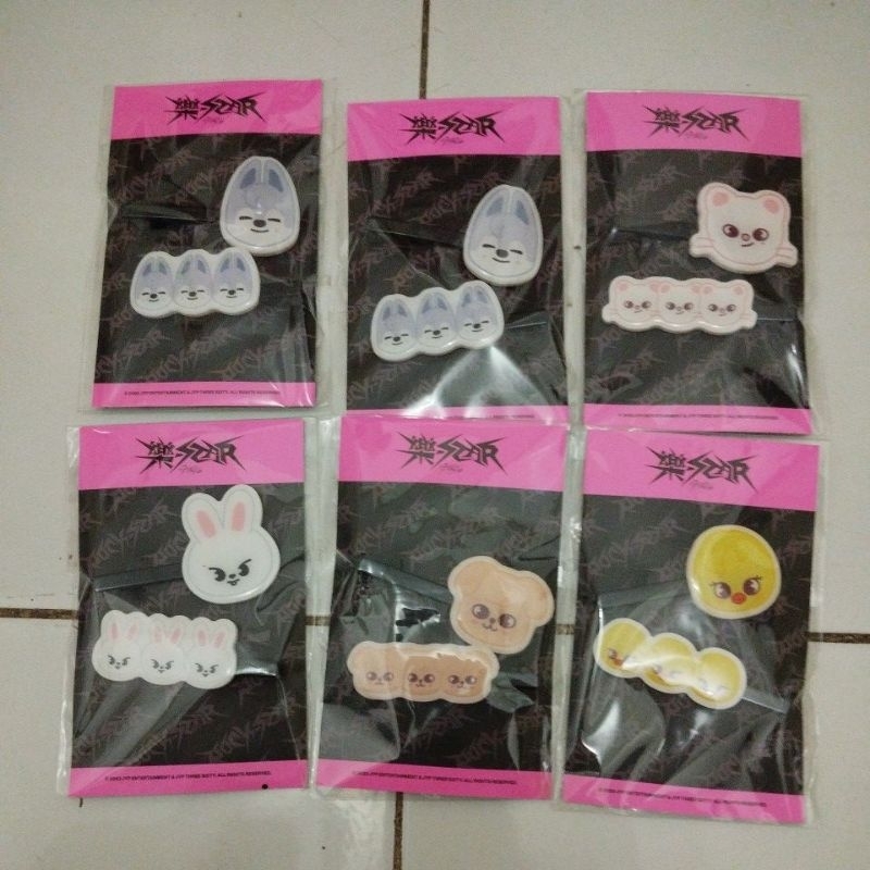 Hair pin skzoo official offline store pop up store stray kids wolfchan ...