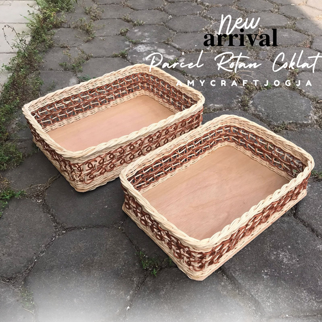 Brown Rattan Parcel Ruwet Woven Rattan Parcel Rattan Parcel Rattan Delivery Beautiful Basket
