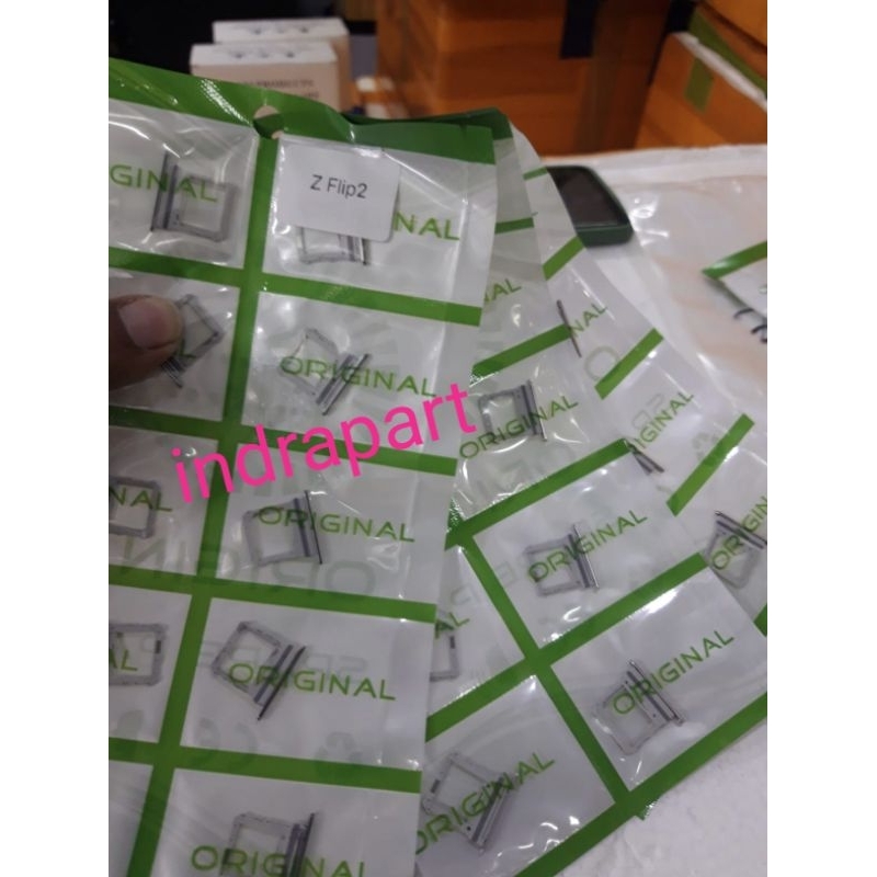 Simtray Simlok Samsung galaxy Z flip 2 ready, please order, thank you ...