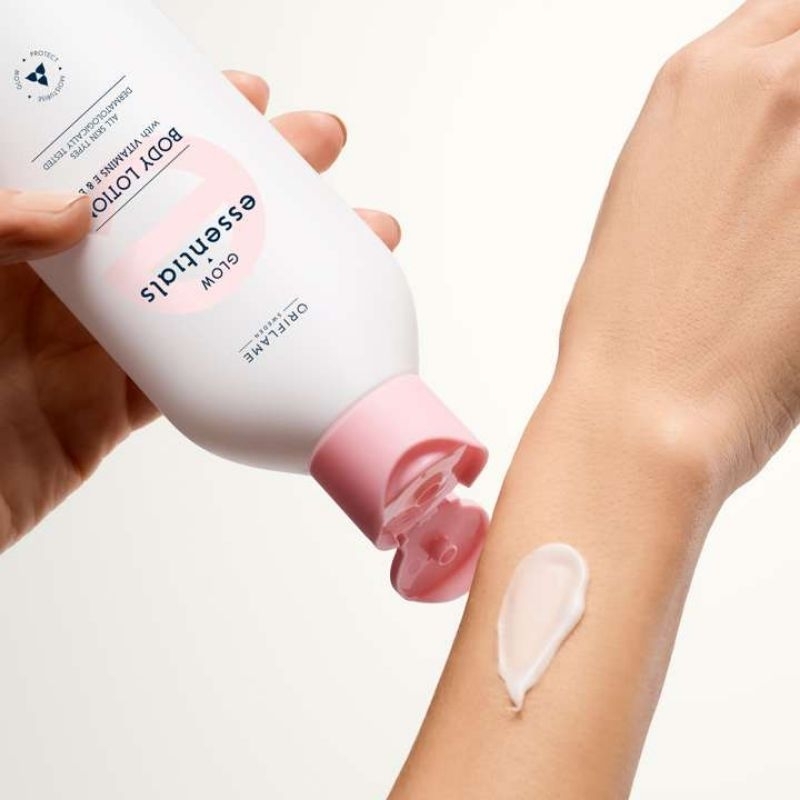Glow Essentials Body Lotion with Vitamins E & B3 Shopee Malaysia