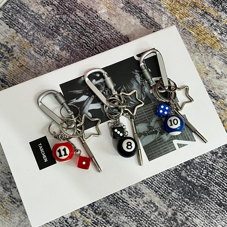 Kalcer Carabiner - Geld Importaint | Keychain | Color Chapter | Key ...