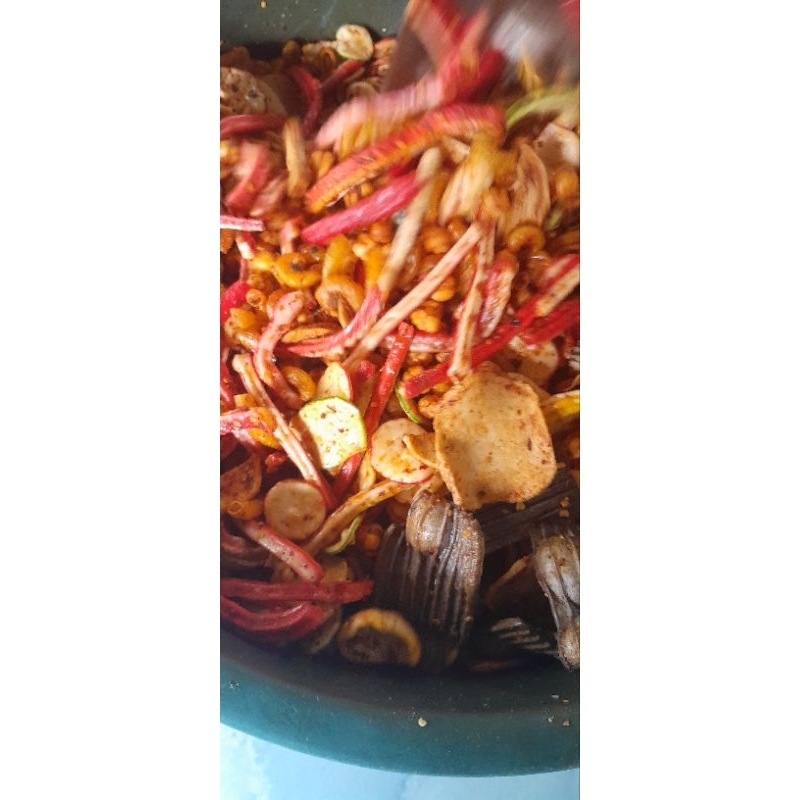 Seblak mix / Seblak mix basreng / macaroni / jengkol crackers ...