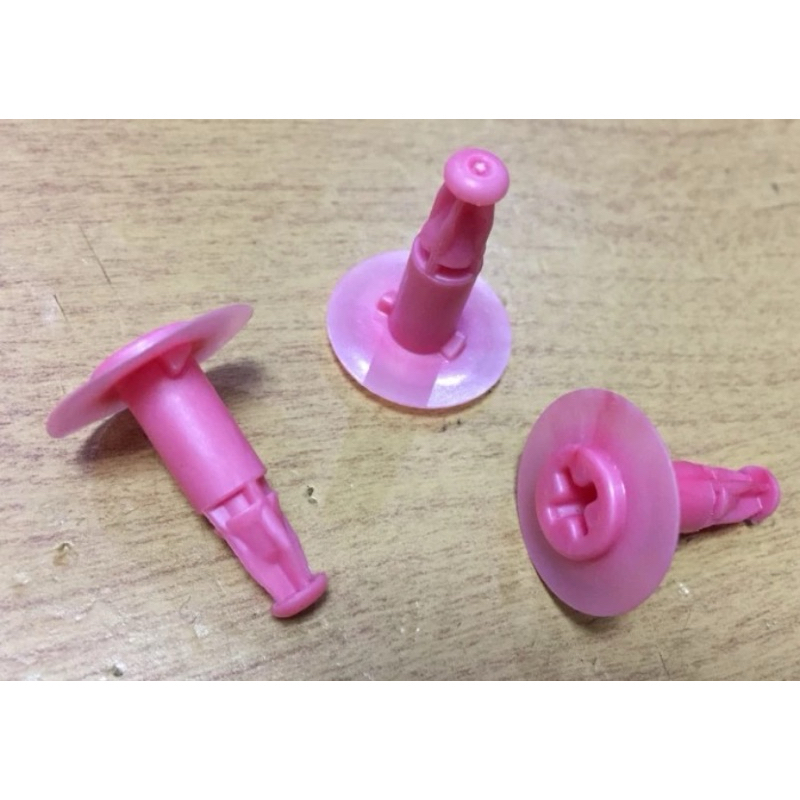 Toyota innova Reborn Car Rear Bumper Bracket Button Clip | Shopee Malaysia