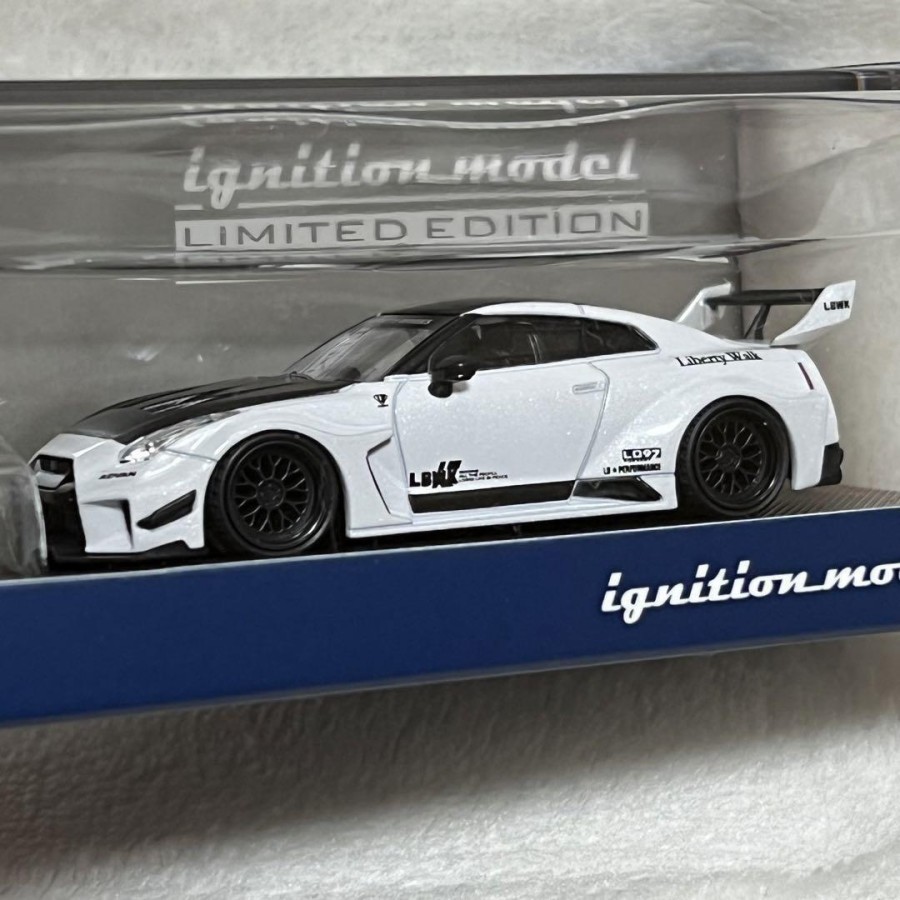 1/64 Ignition Model Nissan GT-R R35 LBWK LB Works 35GT-RR Pearl White ...