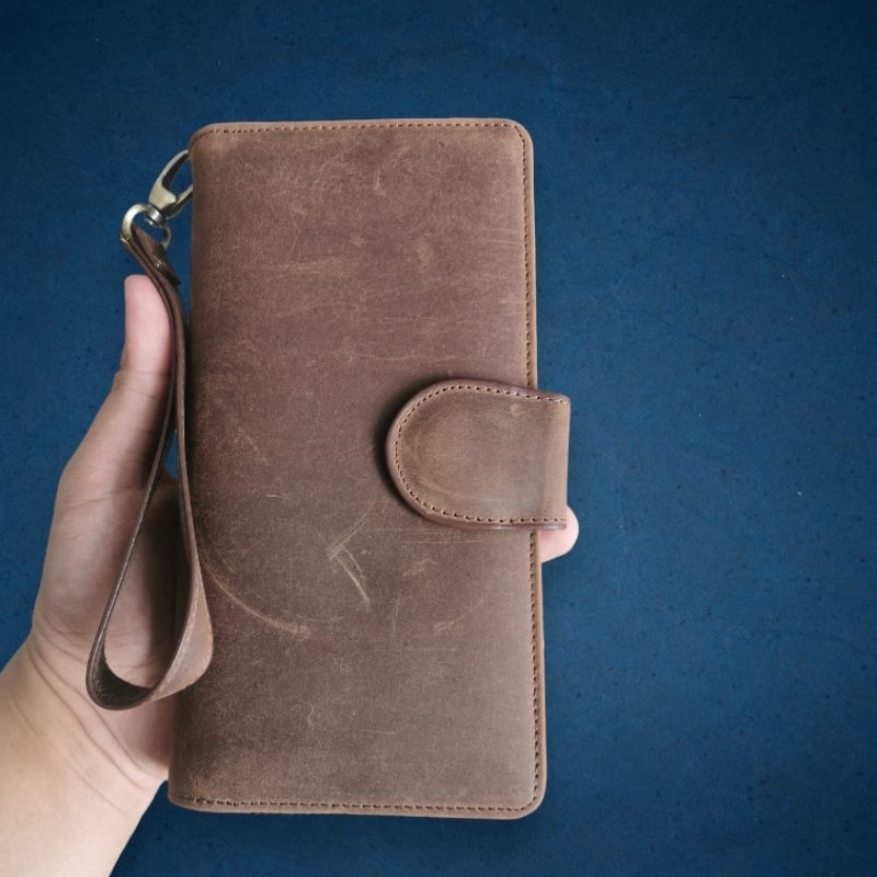 Crazy horse Long Button Wallet, orlando Type | Shopee Malaysia