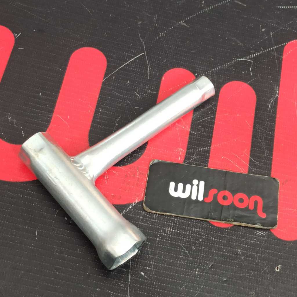 Vespa Thick Spark Plug Key | Shopee Malaysia