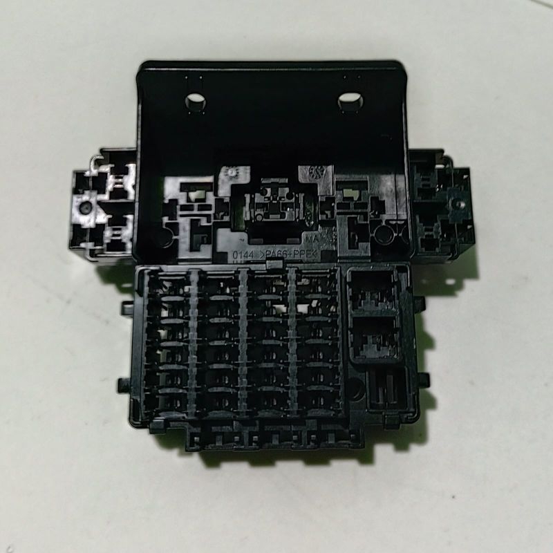 Fuse box fuse box Hino Dutro 110 130,12volt Toyota Dyna 110,130 12volt ...