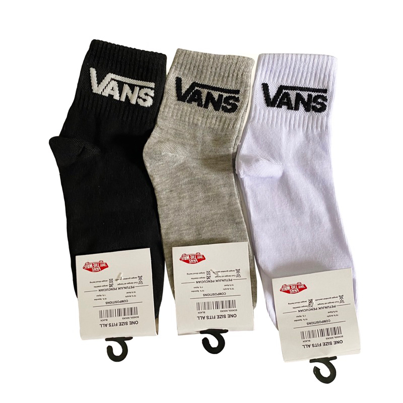 Vans with best sale short socks