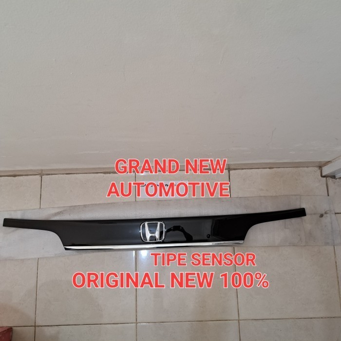 Trunk Lid Garnish List Rear Trunk Trim CRV RM Gen 4 Gen4 2.4CC Shopee