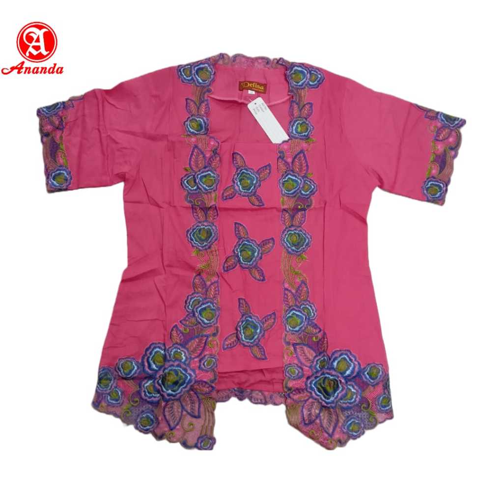 Short Hand Embroidered Encim Kebaya Traditional Charm of the ...
