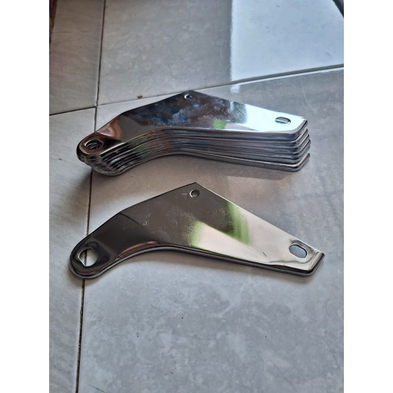 Exhaust Mount Bracket CB100 CB125 Corbi Plor | Shopee Malaysia
