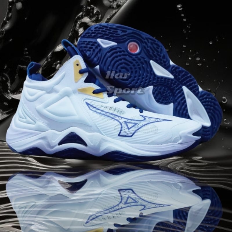 Mizuno volleyball best sale shoes malaysia price