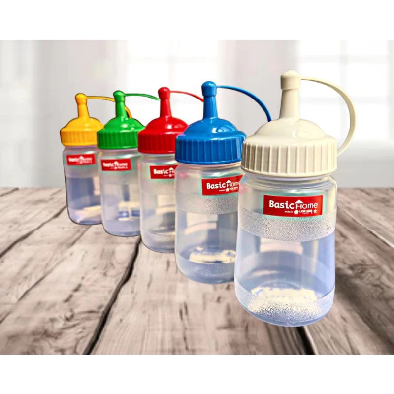 Bottle Of Plastic Soy sauce/Seasoning Sow /Rassa sauce keeper 330ml